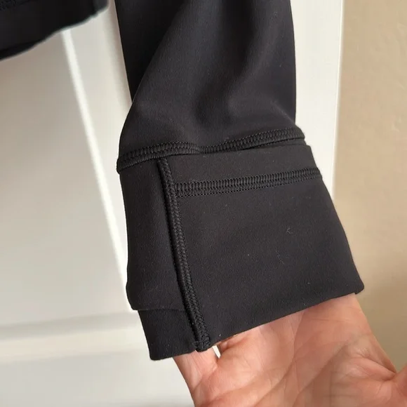 Lululemon Define hooded jacket - Picture 3 of 7